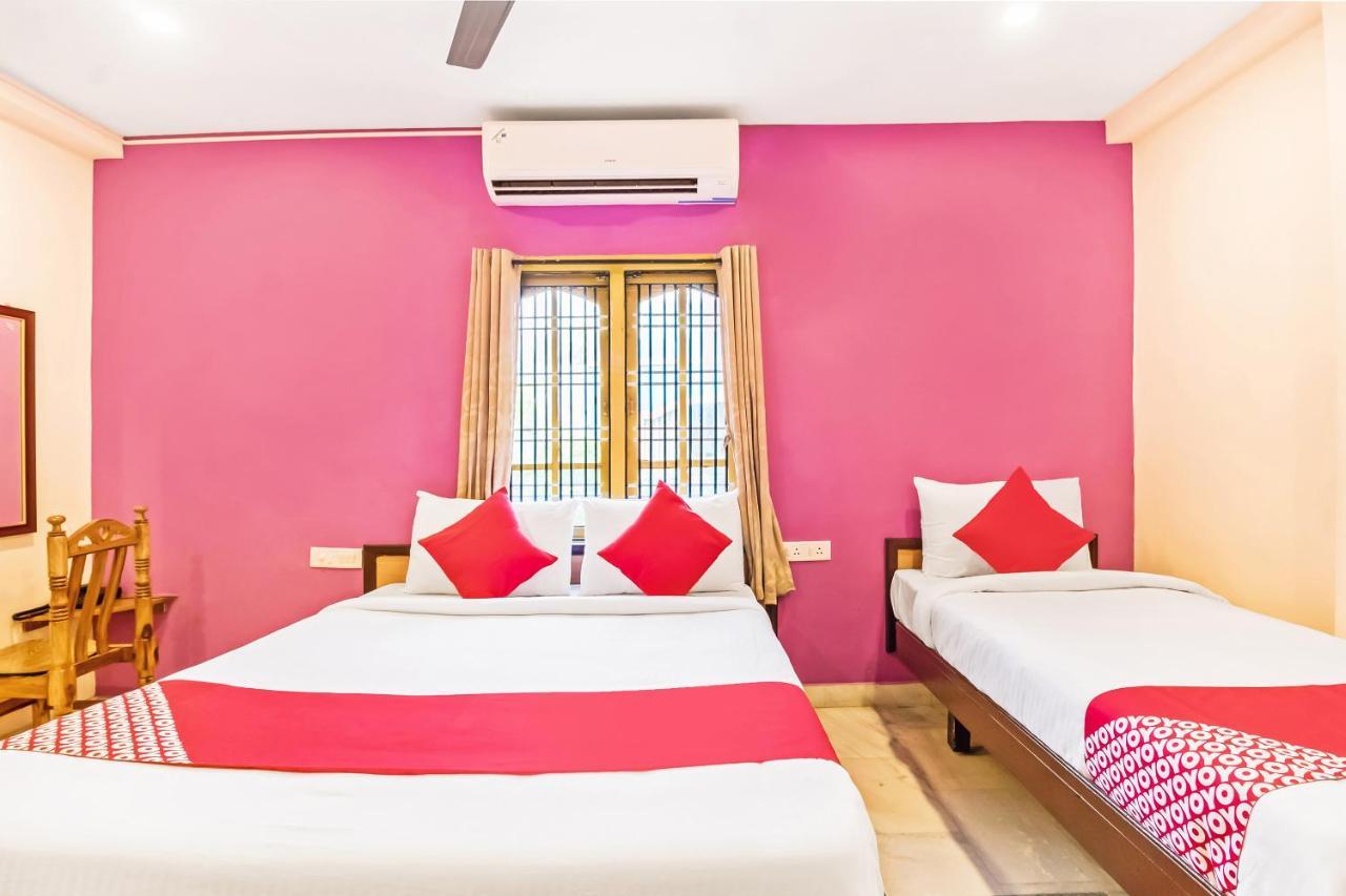 Flagship 76022 Jayalakshmi Service Apartment Тирупати Екстериор снимка