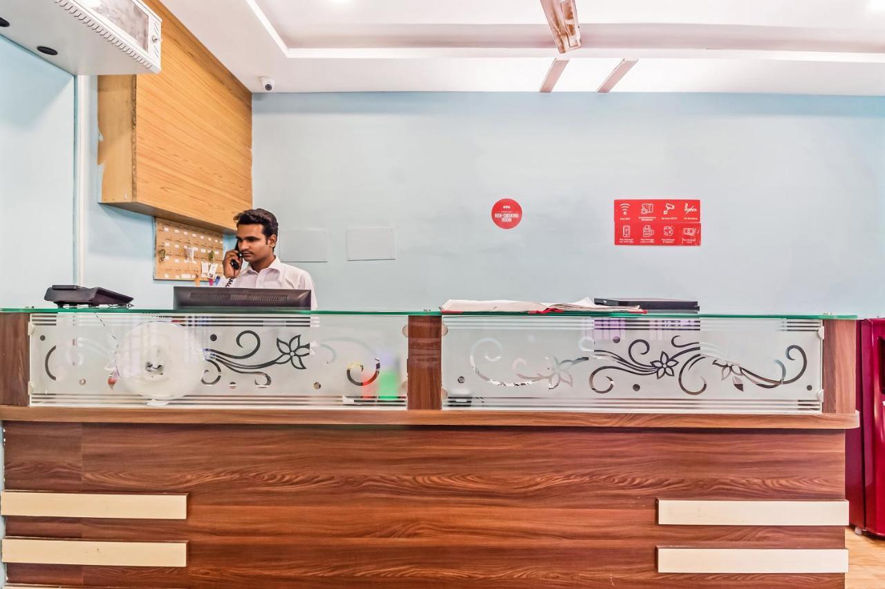 Flagship 76022 Jayalakshmi Service Apartment Тирупати Екстериор снимка